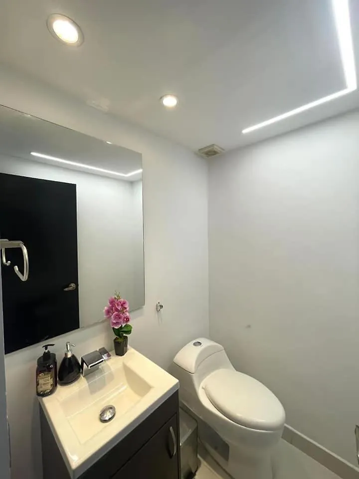 Tesoro Poblado Apartment Medellin Colombia