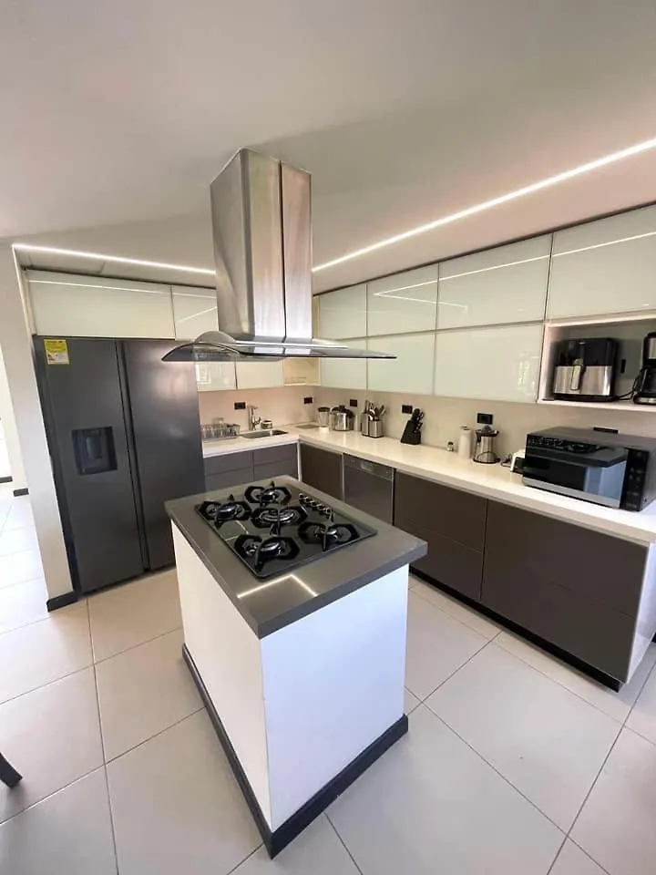 Tesoro Poblado Daire Medellín